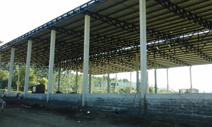 Estrutura metálica galpão mezanino, obra Formafer